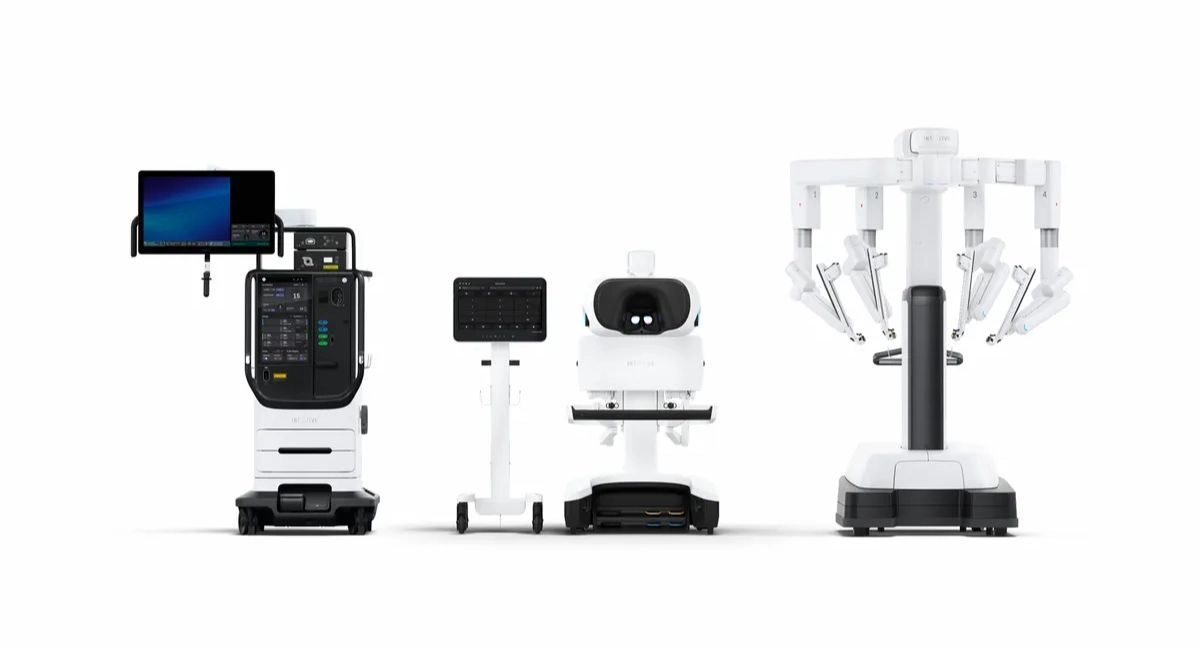 Intuitive DaVinci 5 – robotic surgery system